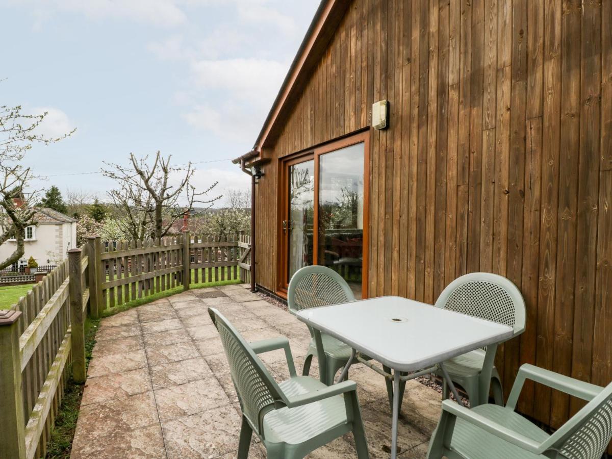 Orchard Cottage Ледбъри Екстериор снимка